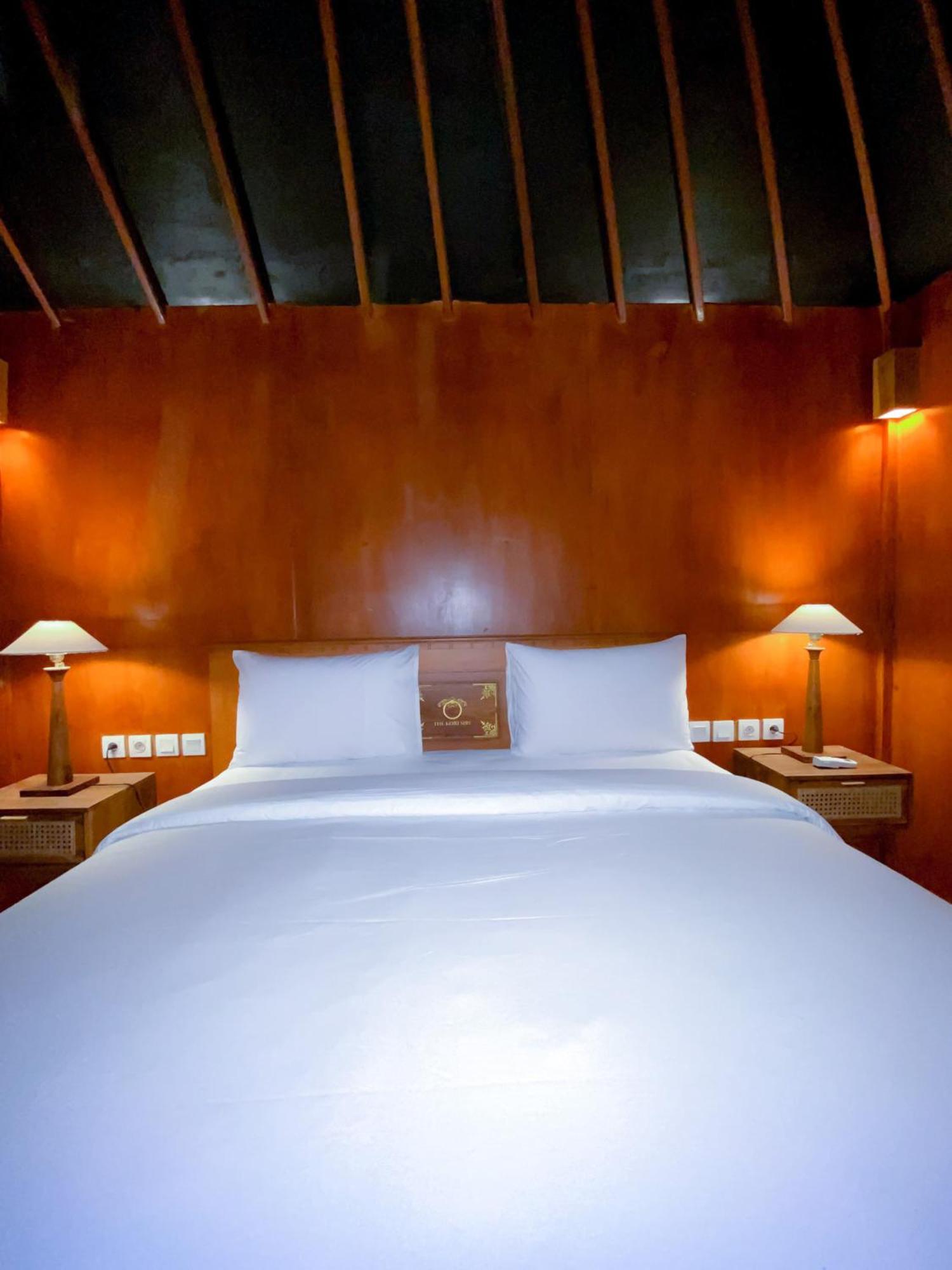 The Kori Sire Hotel Tanjung  Bagian luar foto